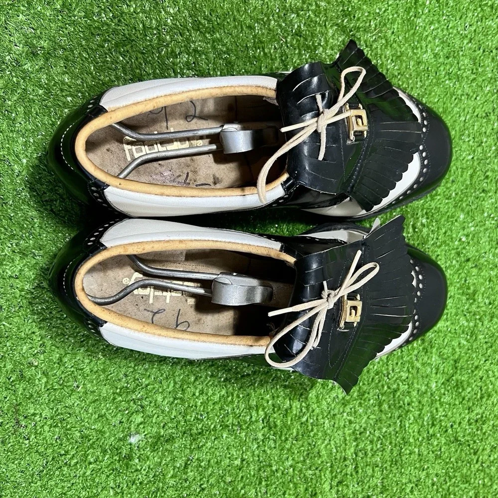 Vtg FootJoy Classics Patent Brogue Wingtip Kiltie‎ Golf Shoes Men 8 White Saddle